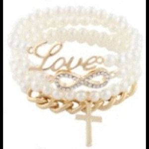 WHITE & GOLD BUNDLE STRETCH ARM CANDIES!