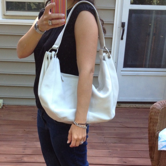Kate Landry white leather large purse - Picture 2 of 3