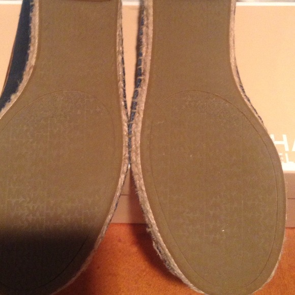 Michael Kors Espadrilles SOLD - Picture 4 of 4