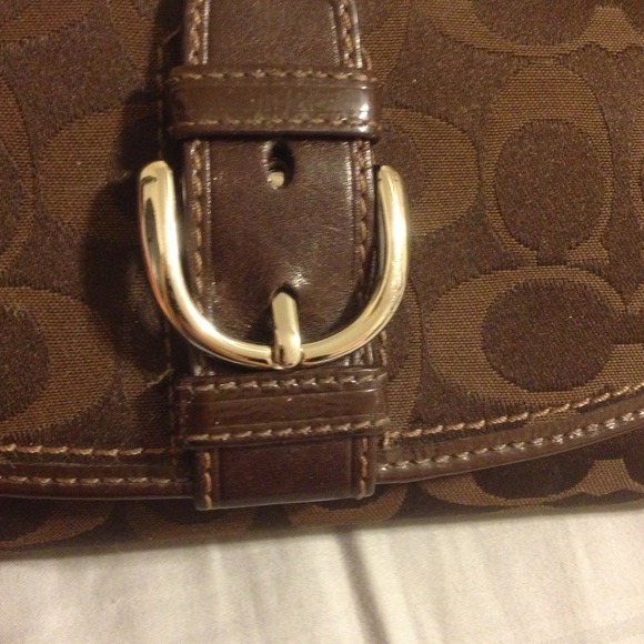 Large Signature Coach wallet - Picture 2 of 4