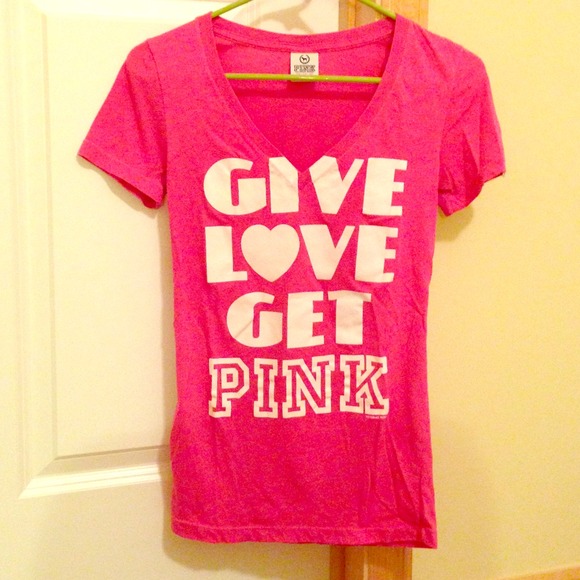 Tops - 🔴SOLD🔴VS PINK Give Love Get Pink pink top