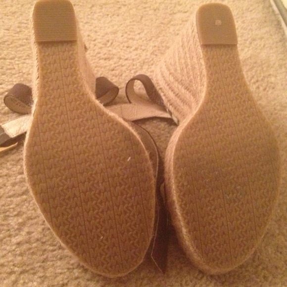 MK brown/tan zebra print wedges - Picture 3 of 3
