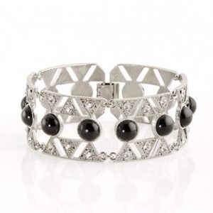 🙅SOLD❗️🙅Jewelmint Bombshell Bracelet