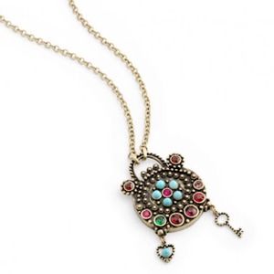 🙅SOLD❗️🙅Jewelmint Love Spell Pendant
