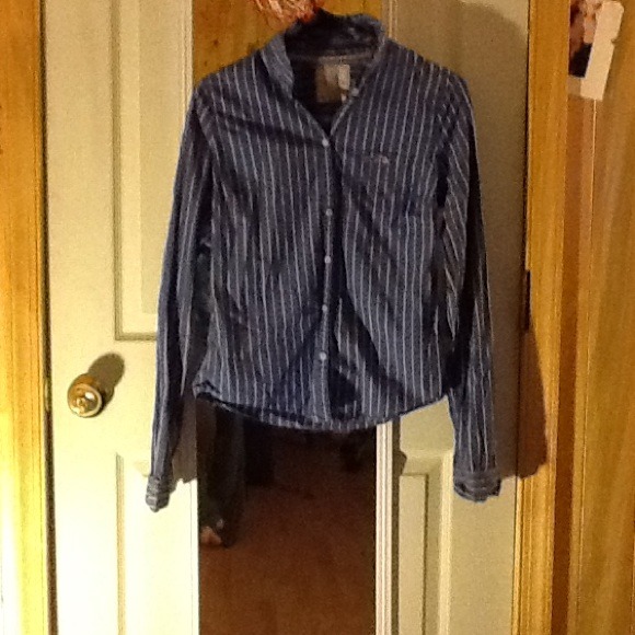Hollister button up