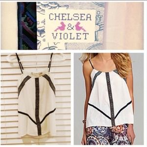 Chelsea & Violet Woven Top