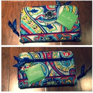 Vera Bradley Wallet