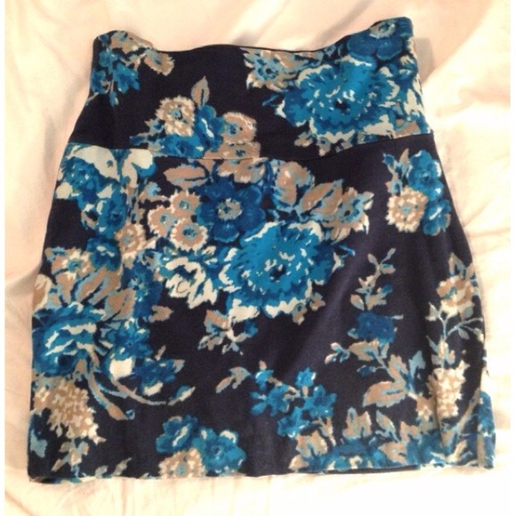 Floral Pencil Skirt