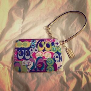Coach Wristlet 👛