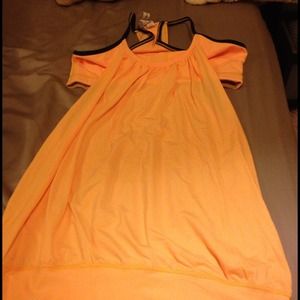 Bundled Lululemon No Limits Tank & black headband