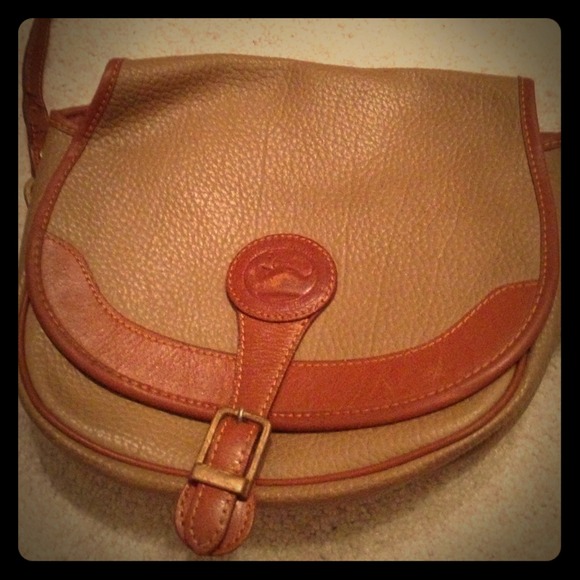 Vintage hand bag