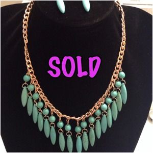 Tribal look necklace :)