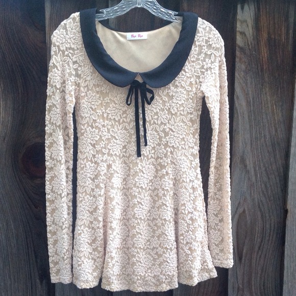 Bye Bye Tops - 🚫SOLD🚫High Quality Floral Lace Flare Tunic