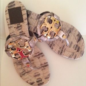 ❤️Authentic Tory Burch❤️Miller 2