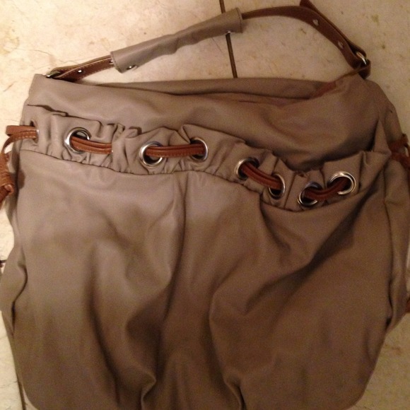 Really cute very spacious tote