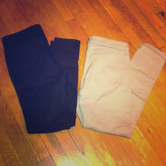 2 pair of express jeans!