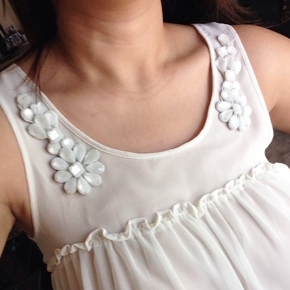 H&M Dresses - H&M white dress H&M Dresses - H&M white dress