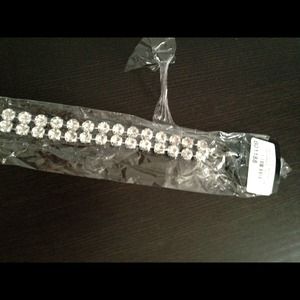 Double rhinestone strand chain belt- new!!