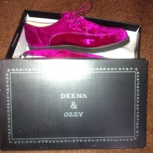 Red Velvet Deena & Ozzy oxfords