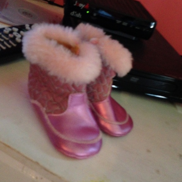 Infant boot - Picture 1 of 5