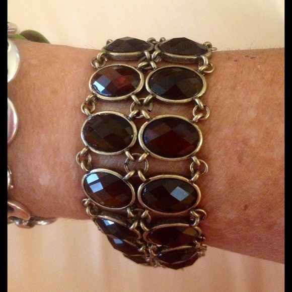 #69. Substantial brown glass beaded bracelet - Picture 4 of 4