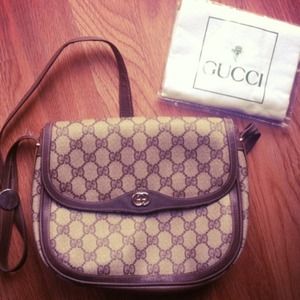 Authentic Gucci crossbody bag.