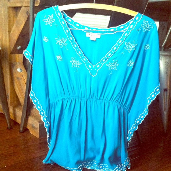 Aqua Boho Floral Top - Picture 1 of 4