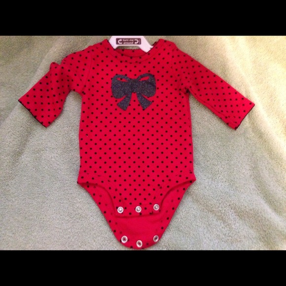 Red christmas onsie with black glitter bow 0-3