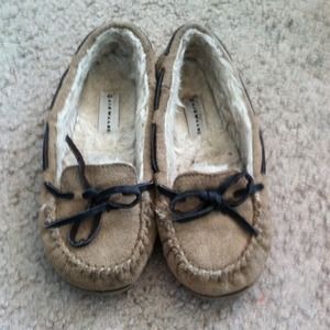 Slightly used Girls moccasins. Girls size 12