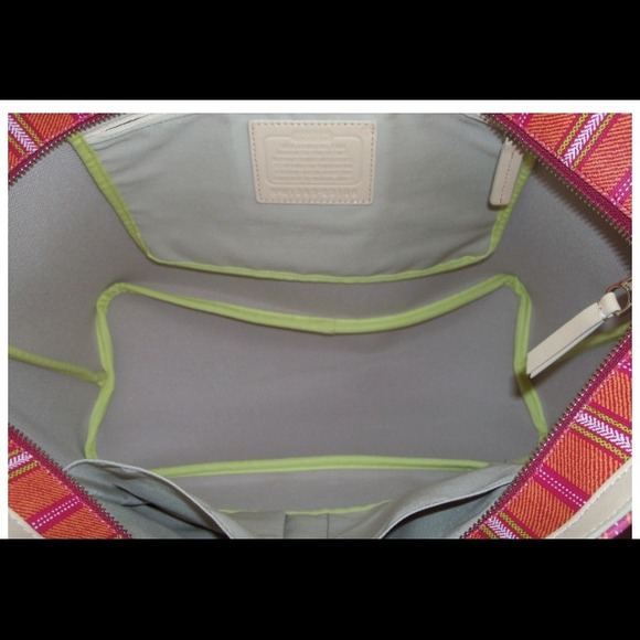 💯%Authentic Coach Bag - Picture 4 of 4