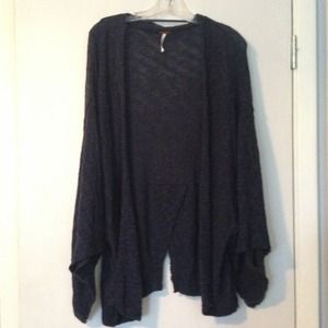 looking to trade for free people sweater!✌