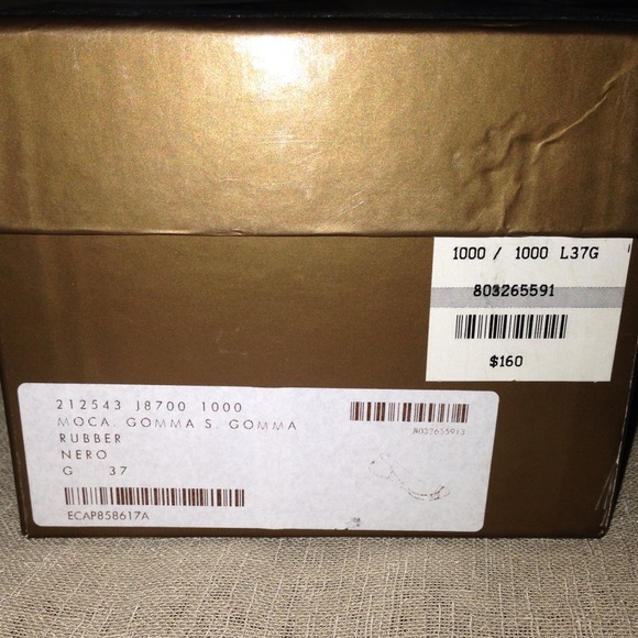 { GUCCI Jelly Flats } AUTH Box Booklet BLK RUBBER - Picture 3 of 4