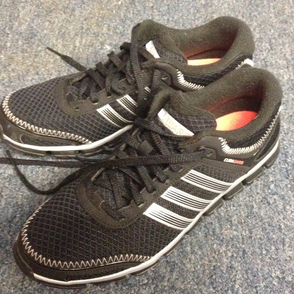 Adidas Clima Warm running sneaker. 8.5