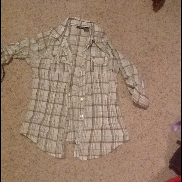 Button up from Magazine - Picture 1 of 1