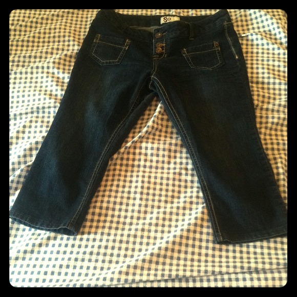 Capris!!! - Picture 1 of 2