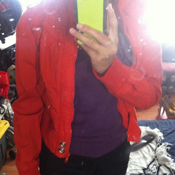 Orange jacket - Picture 2 of 2