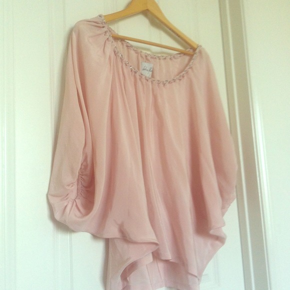 ⬇️REDUCED Chelsea Flower silk crepe dolman