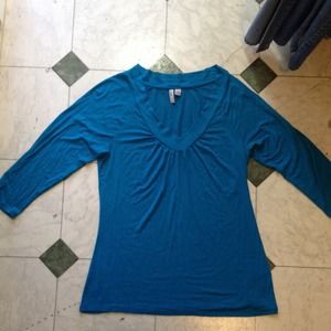 Blue Old Navy cotton blouse