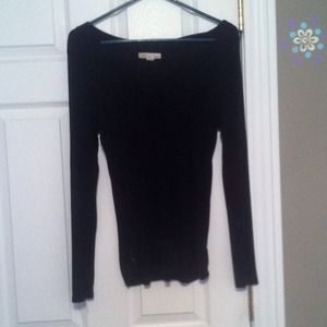 Plain black long sleeved shirt