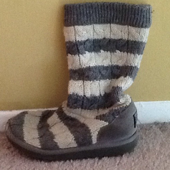 BUNDLE WITH SWEATER/LEGGINGS