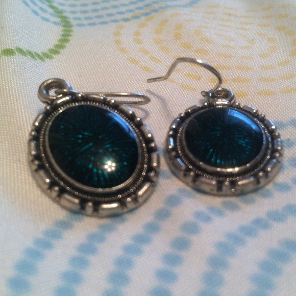 Just some jewelry - Picture 4 of 4