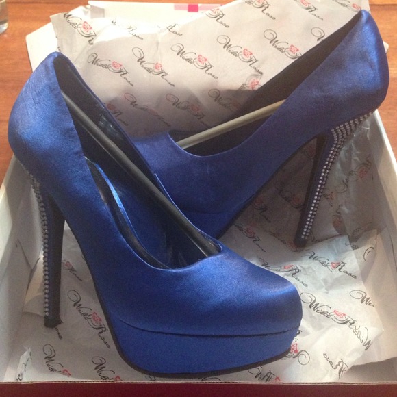 Royal Blue Platform with Rhinestone Heel! 7.5 - Picture 4 of 4