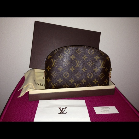 ❌SOLD❌Authentic Louis Vuitton Cosmetic Pouch