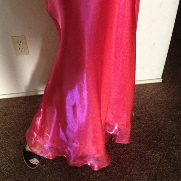 HOST PICk🎊🎉🎈 10/14 De Laru New Maxi - Picture 4 of 4