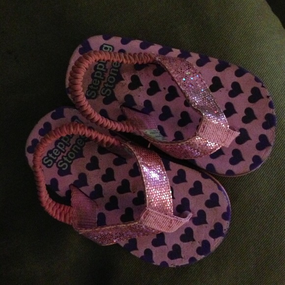 Infant Flip flops! - Picture 1 of 4