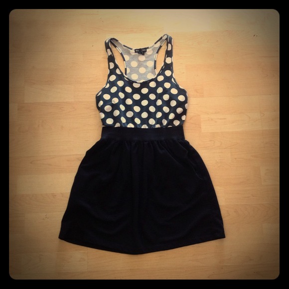 Polkadot with pockets