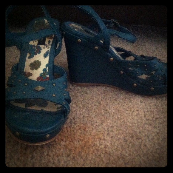 👠Green wedges👠