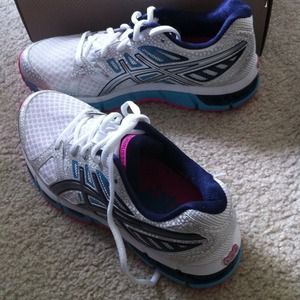 Asics gel cirrus 33 2 women's running shoes
