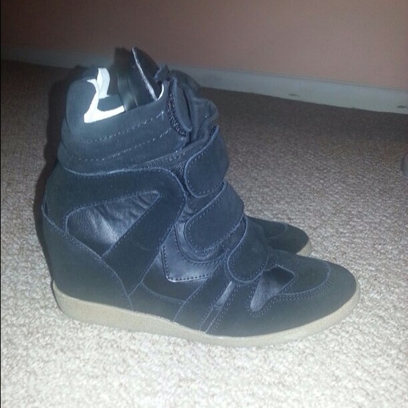 Steve Madden Hilight Black Sz 7