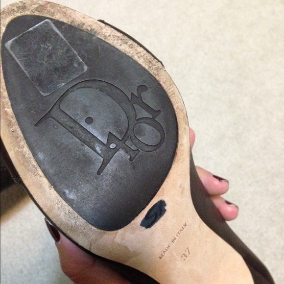 💯Authentic Christian Dior Heel - Picture 4 of 4